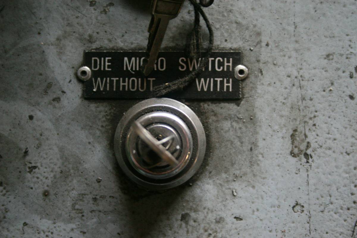 Privacy Kill Switch: 7 Proven Ways to Avoid Painful Surveillance Mistakes